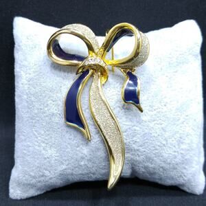 Blue Enamel Gold Plated Bow Brooch, Faux Diamond Dust Finish, 1960s Vintage